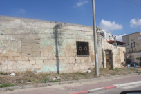 اللد: المستوطنون يسعون للتغلغل وتكريس استيطانهم وسط أحياء المدينة العربية